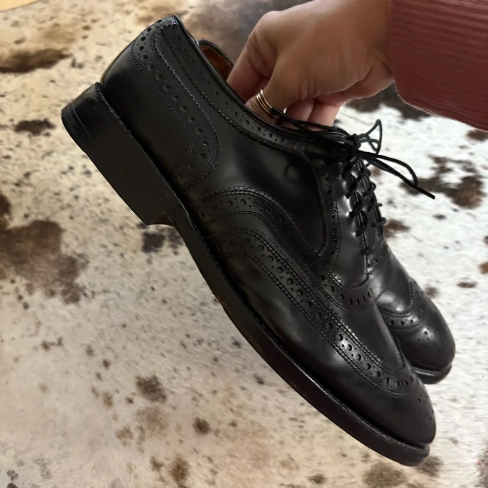 ALLEN EDMONDS Black Lace Up Dress Shoes Size 7.5‎